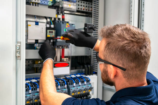 Best Affordable Emergency Electrician  in Holbrook, AZ